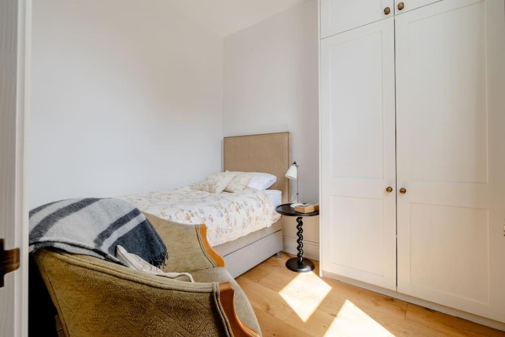 דירות לונדון Luxury Flat On Fulham/Chelsea Border מראה חיצוני תמונה